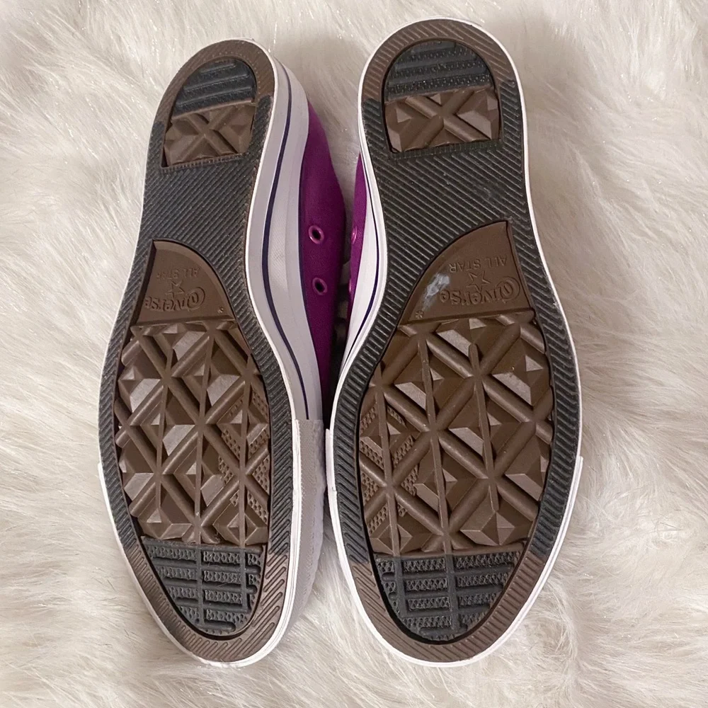 Converse Magenta and White Canvas Sneakers New 7.5 - Picture 2 of 7